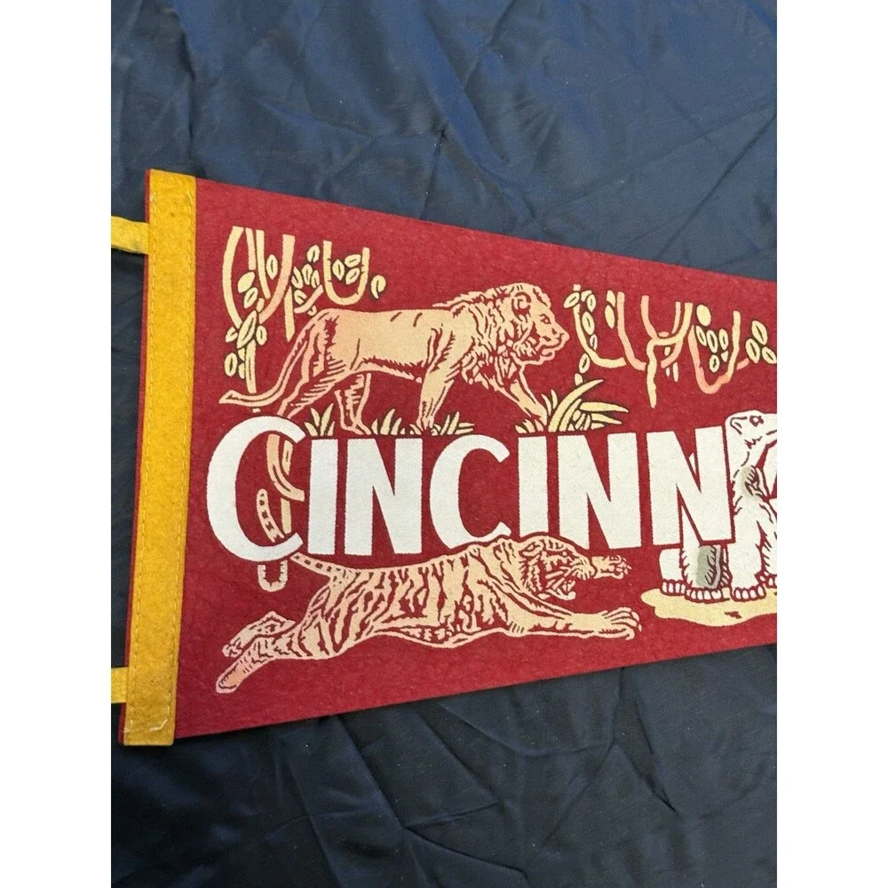 Vintage 1950s Cleveland Zoo Wool Felt Souvenir Pennant Ohio